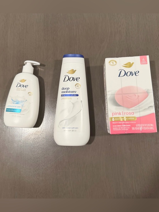 Dove Other - Dove 3-Piece Hand & Body Care Bundle — White & Pink